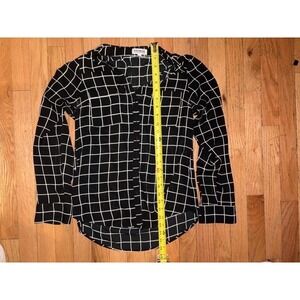 Express The Portofino Shirt Womens XS Black White Windowpane Grid Button  T46-30